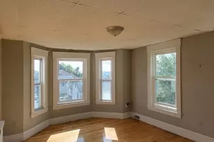 205 School St, Lowell, MA 01854 - Photo 17