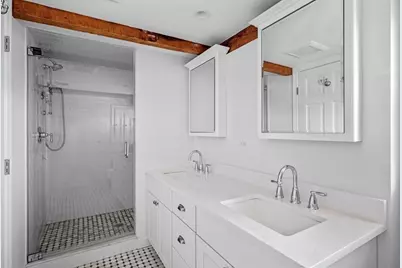 1 Pearl St, Marblehead, MA 01945 - Photo 21