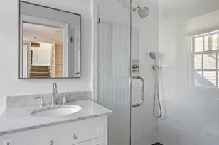 1 Pearl St, Marblehead, MA 01945 - Photo 19