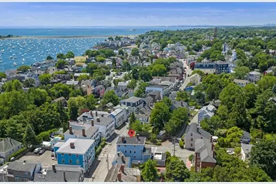 1 Pearl St, Marblehead, MA 01945 - Photo 23