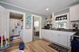 30 13th St, Wareham, MA 02571 - Photo 15