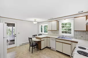 12 Hemlock Rd, Westford, MA 01886 - Photo 11