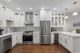17 Cordis St, Boston, MA 02129 - Photo 1
