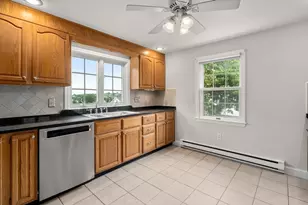 30 Rosedale Ave, Everett, MA 02149 - Photo 15