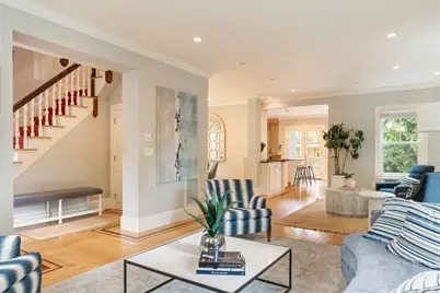85 Upland Rd, Cambridge, MA 02140 - Photo 3