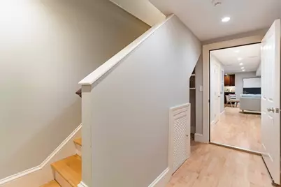 85 Upland Rd, Cambridge, MA 02140 - Photo 33
