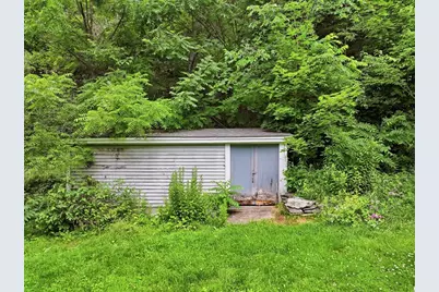 31 Lincoln Ave, Orange, MA 01364 - Photo 35