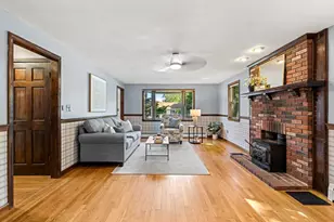 89 W Meadow Rd, Lowell, MA 01854 - Photo 9