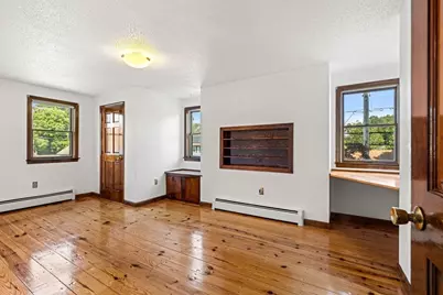 89 W Meadow Rd, Lowell, MA 01854 - Photo 27