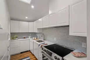 7 Russell St, Cambridge, MA 02140 - Photo 7