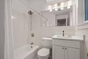 7 Russell St, Cambridge, MA 02140 - Photo 13