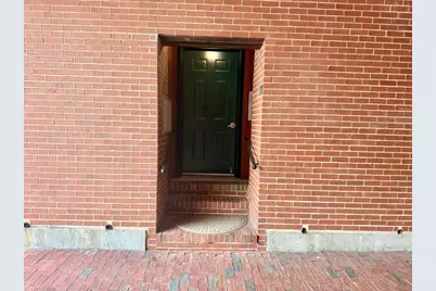 170 Commercial St #4, Boston, MA 02109 - Photo 13