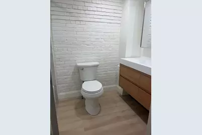 170 Commercial St #4, Boston, MA 02109 - Photo 13