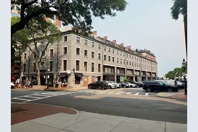 170 Commercial St #4, Boston, MA 02109 - Photo 11