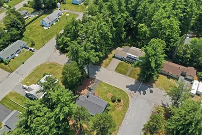15 Thurston Place, Fitchburg, MA 01420 - Photo 29