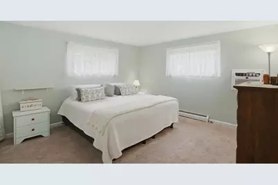 15 Thurston Place, Fitchburg, MA 01420 - Photo 11