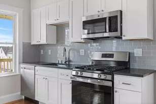 7 Speedwell St, Boston, MA 02122 - Photo 3