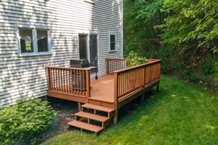 32 Hastings Dr, Northbridge, MA 01588 - Photo 5