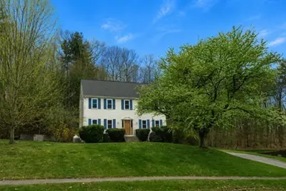 32 Hastings Dr., Northbridge, MA 01588 - Photo 1
