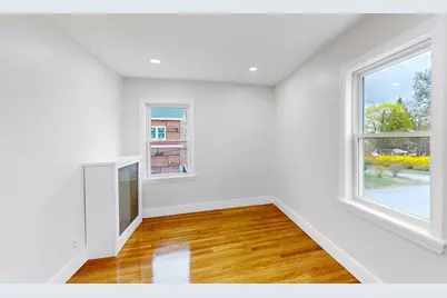 22 Baldwin St, Winchester, MA 01890 - Photo 17