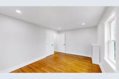 22 Baldwin St, Winchester, MA 01890 - Photo 11