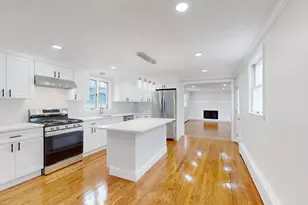 22 Baldwin St, Winchester, MA 01890 - Photo 5