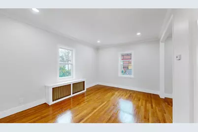 22 Baldwin St, Winchester, MA 01890 - Photo 3