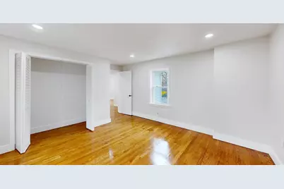 22 Baldwin St, Winchester, MA 01890 - Photo 13