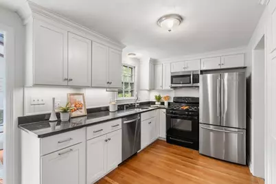 108 Greenwood Rd, Andover, MA 01810 - Photo 5