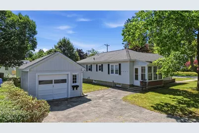 16 Baremeadow St, Methuen, MA 01844 - Photo 33