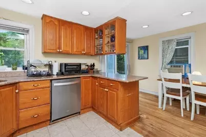 44 Barbara Road, Newton, MA 02465 - Photo 3