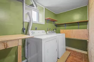 496 Tucker St, Fall River, MA 02721 - Photo 11