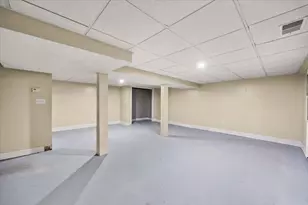 82 Midland Rd, Somerset, MA 02726 - Photo 25