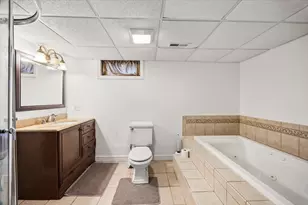 82 Midland Rd, Somerset, MA 02726 - Photo 23