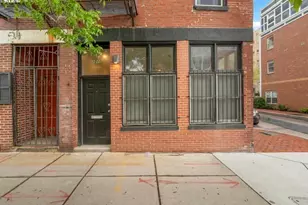 4 Burke St, Boston, MA 02120 - Photo 27
