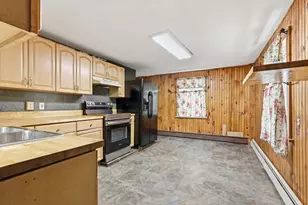 91 Walnut, Fitchburg, MA 01420 - Photo 13