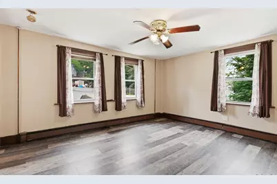 91 Walnut, Fitchburg, MA 01420 - Photo 17