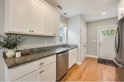 11 Harvard St #1, Everett, MA 02149 - Photo 3
