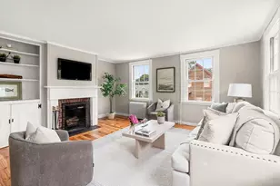 14 Linden St, Marblehead, MA 01945 - Photo 3