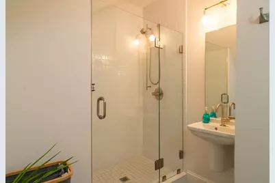 36 Laurel Street #FRONT, Somerville, MA 02143 - Photo 25