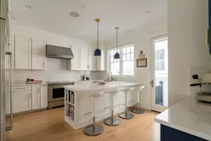 36 Laurel St, Somerville, MA 02143 - Photo 7
