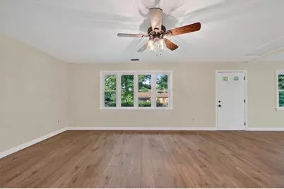 240 W Main Street, West Brookfield, MA 01585 - Photo 7