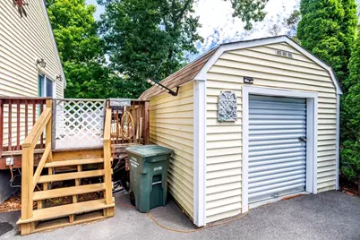 148 Pond St, Leominster, MA 01453 - Photo 5