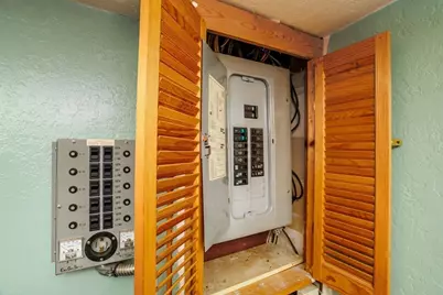 148 Pond St, Leominster, MA 01453 - Photo 33