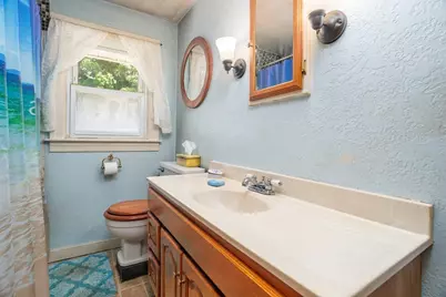 148 Pond St, Leominster, MA 01453 - Photo 15