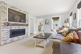 122 Russell St, Carlisle, MA 01741 - Photo 11