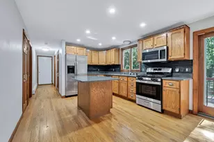 45 Easterly Dr, Sandwich, MA 02537 - Photo 9