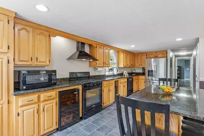 2 Nashoba Trl, Littleton, MA 01460 - Photo 11