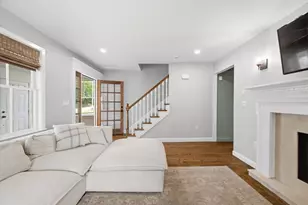 19 Hersey St, Hingham, MA 02043 - Photo 15