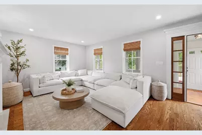 19 Hersey St, Hingham, MA 02043 - Photo 3